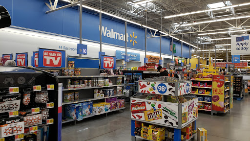 Discount Store «Walmart», reviews and photos, 19191 N Kelsey Street, Monroe, WA 98272, USA