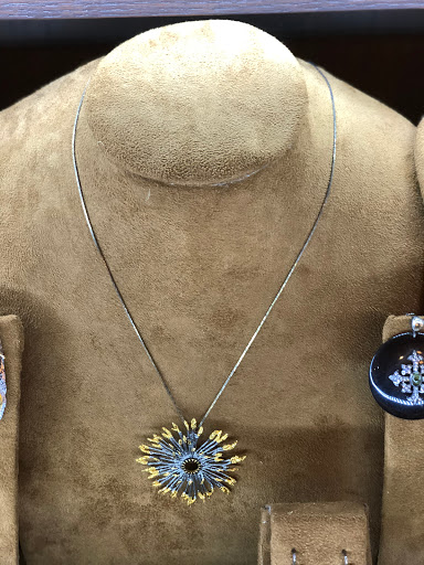 Jewelry Store «PERSONA JEWELRY», reviews and photos, 62 Charles St, Boston, MA 02114, USA