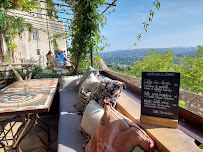 Atmosphère du Restaurant Les Remparts à Saint-Paul-de-Vence - n°4