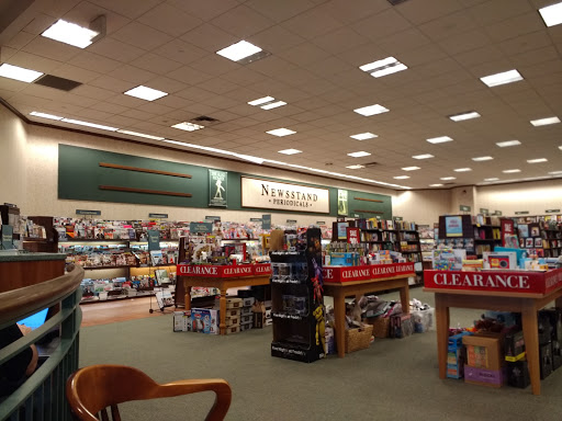 Book Store «Barnes & Noble», reviews and photos, 396 John R Rd, Troy, MI 48083, USA