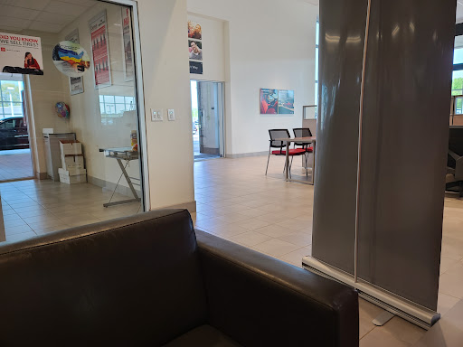 Used Car Dealer «Germain Toyota of Columbus», reviews and photos, 5711 Scarborough Blvd, Columbus, OH 43232, USA