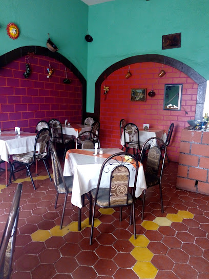 Restaurant las cazuelas - Igancio Allende 501, Zona Centro, 38900 Salvatierra, Gto., Mexico