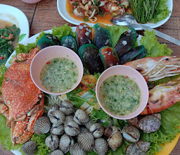 ร้านอาหารกระต่ายขาว-ซีฟู๊ด photo