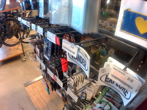 Camping Store «REI», reviews and photos, 412 S 27th St, Pittsburgh, PA 15203, USA