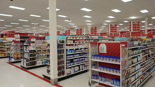 Department Store «Target», reviews and photos, 28201 Diehl Rd, Warrenville, IL 60555, USA