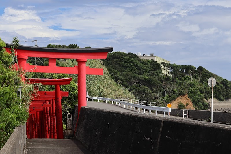 片田稲荷神社