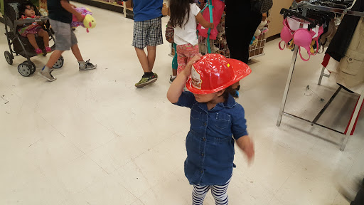 Thrift Store «The Salvation Army Family Store & Donation Center», reviews and photos, 2627 Dix Hwy, Lincoln Park, MI 48146, USA