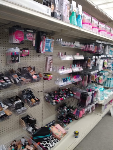Discount Store «Big Lots», reviews and photos, 6282 Pearl Rd, Parma Heights, OH 44130, USA
