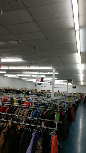 Thrift Store «Goodwill Retail Store of Manchester», reviews and photos, 14373 Manchester Rd, Ballwin, MO 63011, USA