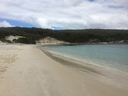 Fishery Beach'in fotoğrafı ve yerleşim