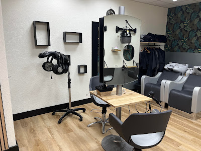 Carnot Coiffure à Sablé-sur-Sarthe