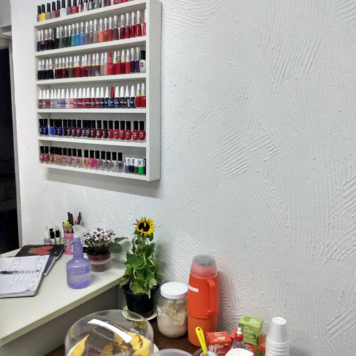Logo da empresa - Deia Unhas - Esmalteria