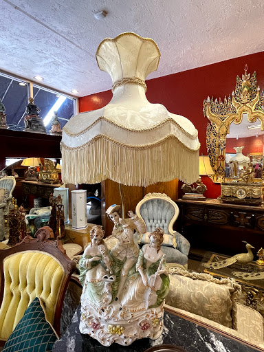 Era Antiques and Collectibles
