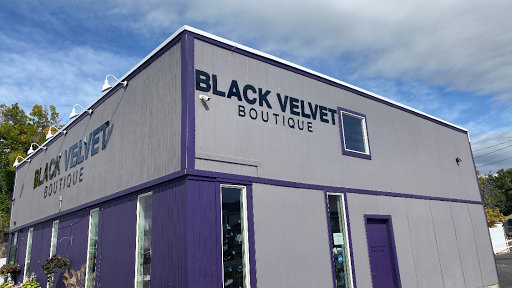 Black Velvet Boutique, 293 State St, Clearfield, UT 84015, USA, 
