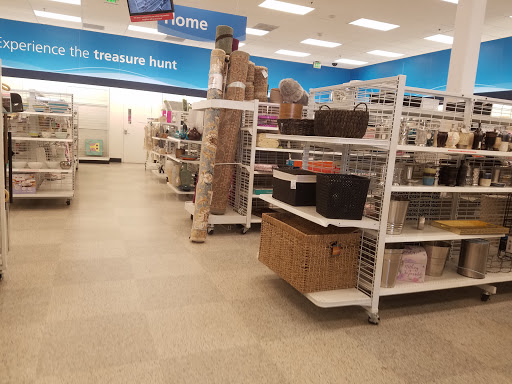 Clothing Store «Ross Dress for Less», reviews and photos, 3129 Market Center Drive, Morrisville, NC 27560, USA