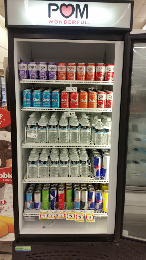 Grocery Store «Winn-Dixie», reviews and photos, 3301 17th St, Sarasota, FL 34235, USA