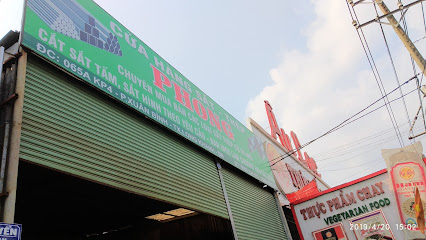 Cửa hàng sắt thép Phong