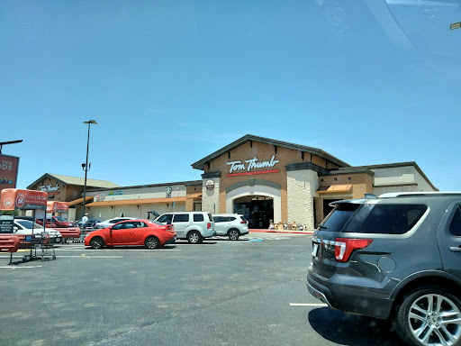 Grocery Store «Tom Thumb», reviews and photos, 612 Grapevine Hwy, Hurst, TX 76054, USA