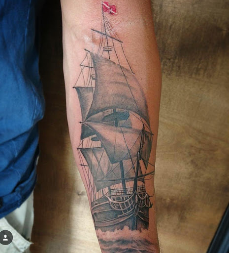 Body Piercing Shop «The Parlour», reviews and photos, 437 Franklin St Suite 1, Buffalo, NY 14202, USA