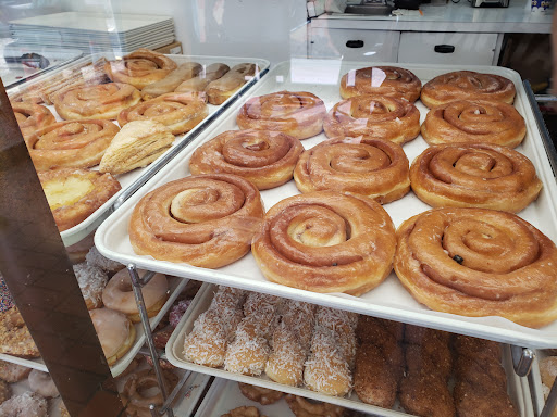 Donut Shop «Heavenly Doughnuts Shop», reviews and photos, 504 NE 102nd Ave, Portland, OR 97220, USA