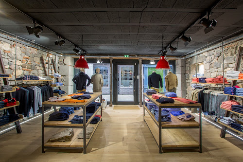 Magasin de vêtements pour hommes Joly Homme Aurillac