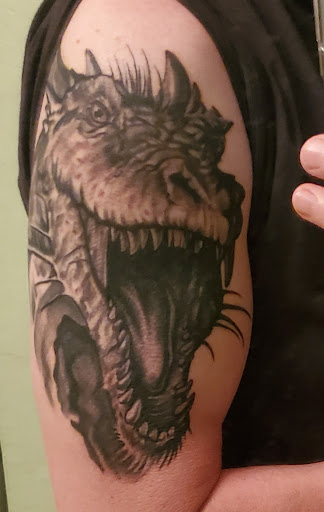 Tattoo Shop «Electric Voodoo Tattoo», reviews and photos, 34 Union Way # A, Vacaville, CA 95687, USA