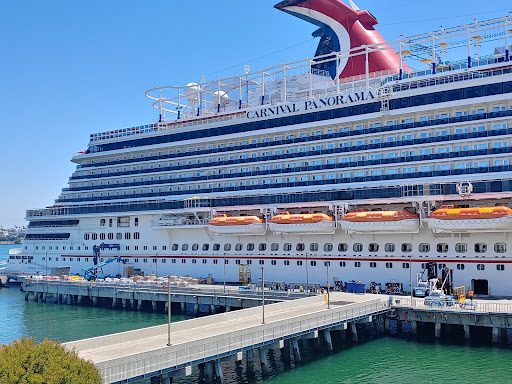 Cruise line company Huntington Beach