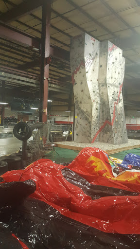 Amusement Center «Traxx Indoor Raceway», reviews and photos, 4329 Chennault Beach Rd, Mukilteo, WA 98275, USA