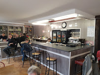 Atmosphère du Restaurant No man's Land Bar / Restauration à Chaudenay - n°1