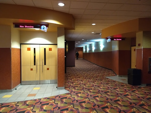 Movie Theater «AMC Showplace Niles 12», reviews and photos, 301 Golf Mill Ctr, Niles, IL 60714, USA