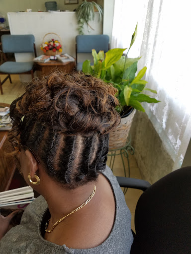 Beauty Salon «A Special Touch Hair Salon», reviews and photos, 97 Harvey Rd, Claymont, DE 19703, USA