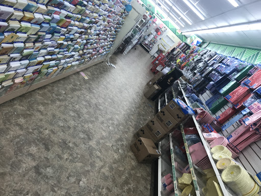 Dollar Store «Dollar Tree», reviews and photos, 847 Queen St, Southington, CT 06489, USA