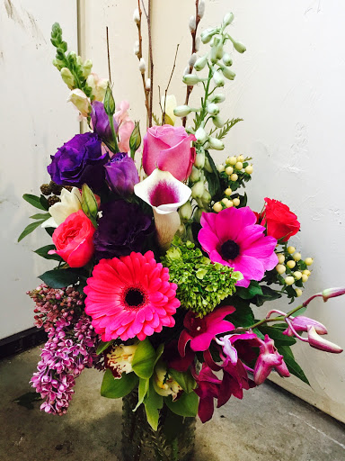Florist «Petal and Crumb», reviews and photos, 86 Prospect St, Upton, MA 01568, USA
