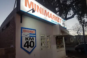 Km 40 Mini Market image