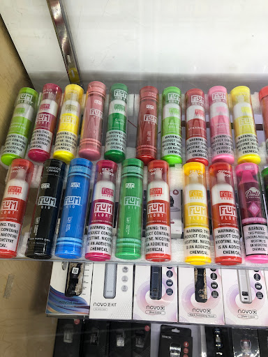 Tobacco Shop «Fontana Smoke Shop», reviews and photos, 9810 Sierra Ave A2, Fontana, CA 92335, USA