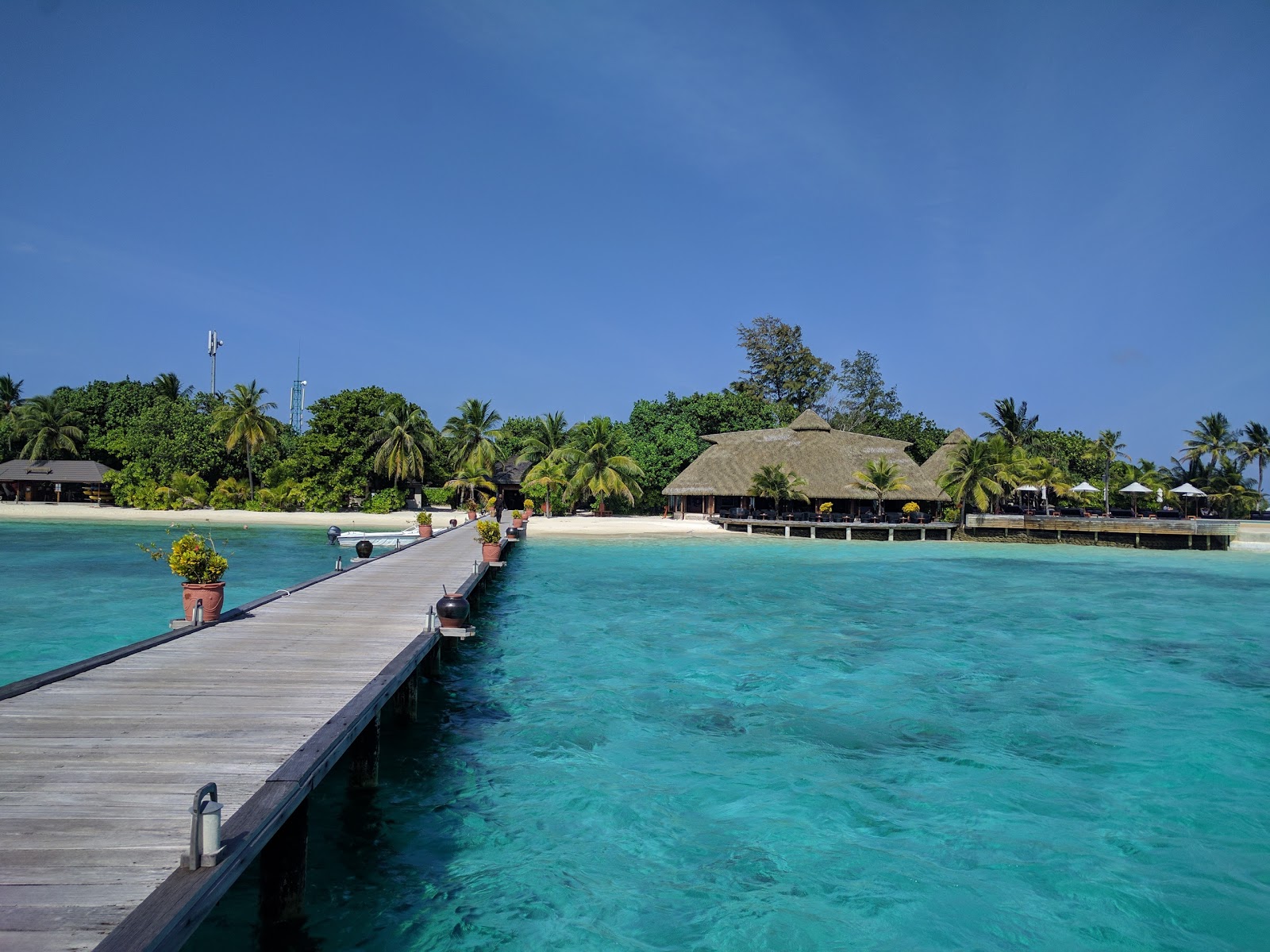 Komandoo Adası Plajı'in fotoğrafı otel alanı