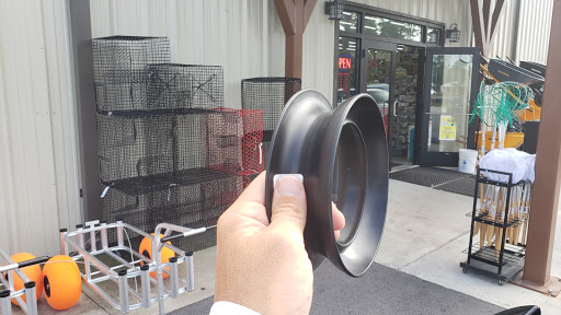 Sporting Goods Store «Half Hitch-Panama City Beach», reviews and photos, 2206 Thomas Dr, Panama City, FL 32408, USA