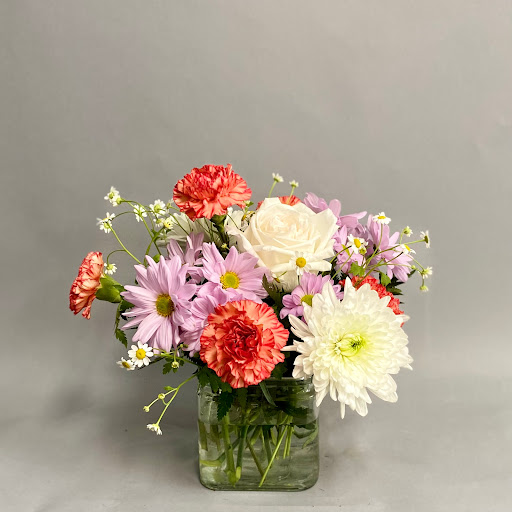 Florist «Kent Floral Co.», reviews and photos, 1109 S Water St, Kent, OH 44240, USA