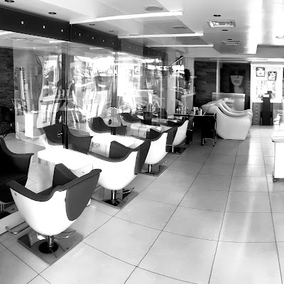 Center Bay Coiffure Esthétique à Antibes
