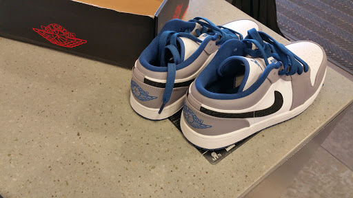 Sporting Goods Store «Nike Factory store», reviews and photos, 6699 N Landmark Dr, Park City, UT 84098, USA