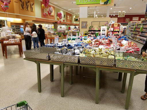 Supermarket «Publix Super Market at Dames Pointe», reviews and photos, 7117 Merrill Rd, Jacksonville, FL 32277, USA