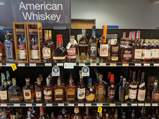 Liquor Store «99 Bottles», reviews and photos, 924 Main Ave, Moorhead, MN 56560, USA