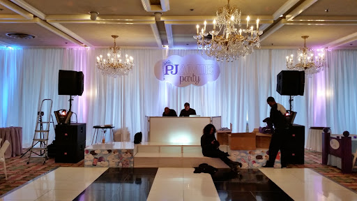 Country Club «Twin Orchard Country Club», reviews and photos, 22353 N Old McHenry Rd, Long Grove, IL 60047, USA