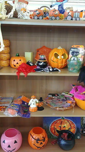 Thrift Store «Goodwill (Alliance)», reviews and photos, 12501 W State St, Alliance, OH 44601, USA