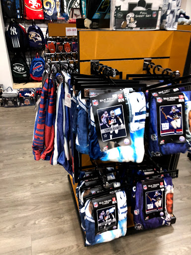 Shopping Mall «Connecticut Post Mall», reviews and photos, 1201 Boston Post Rd, Milford, CT 06460, USA