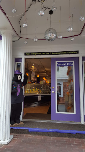 Dessert Shop «Purple Feather Cafe & Treatery», reviews and photos, 334 Commercial St, Provincetown, MA 02657, USA