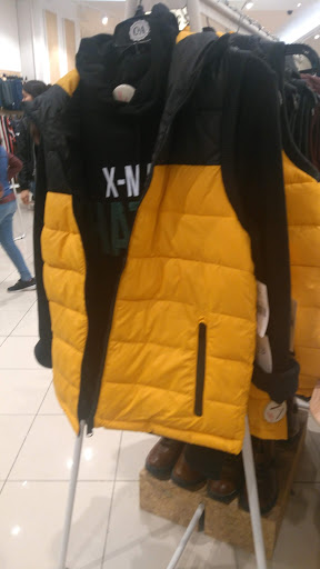 Tiendas para comprar chaquetas acolchadas mujer León