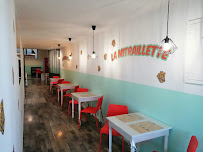 Atmosphère du Restaurant La Mitraillette à Carmaux - n°3