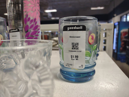 Thrift Store «Goodwill», reviews and photos, 7351 S Cooper St, Arlington, TX 76001, USA