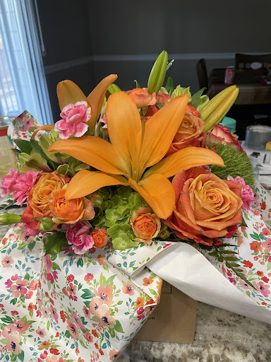 Florist «Arden Park Florist & Gift Gallery», reviews and photos, 564 La Sierra Dr, Sacramento, CA 95864, USA